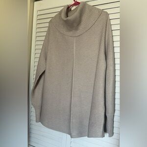Cyrus knits brand slouchy turtleneck sweater